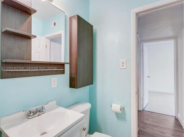 9494 SW 39th St, Unincorporated Dade County, Florida 33165, image 1