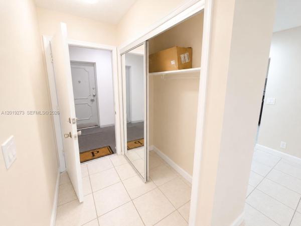 Imperial Point Gardens, 5800 NE 22nd Way #508, Fort Lauderdale, Florida 33308, image 2