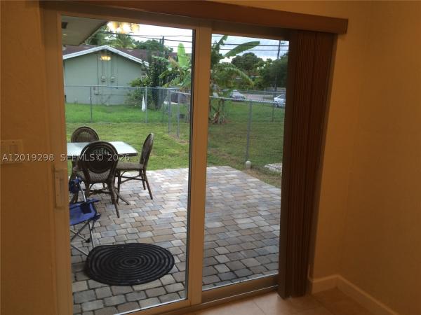 5780 SW 61st St, Unincorporated Dade County, Florida 33143, image 3
