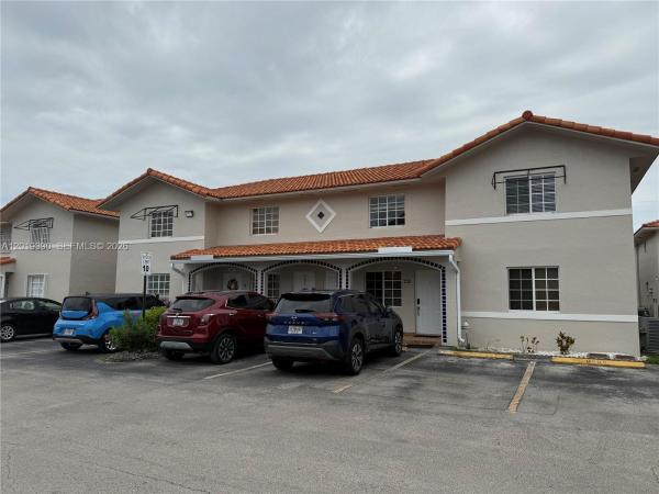 Silver Gardens Villas, 10101 W Okeechobee Rd #9202, Hialeah Gardens, Florida 33016, image 1