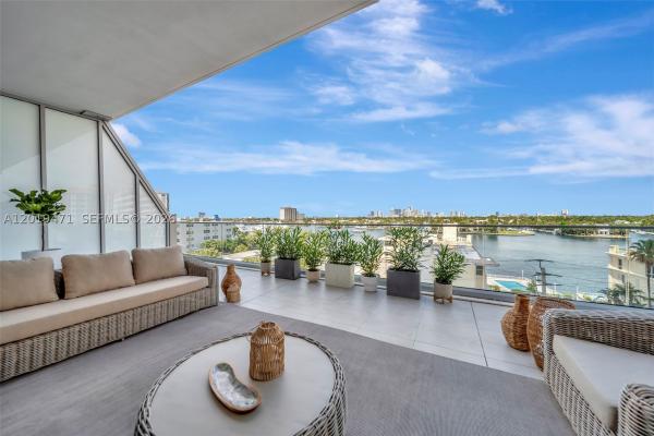 153 N Seabreeze #403, Fort Lauderdale, Florida 33304, image 3