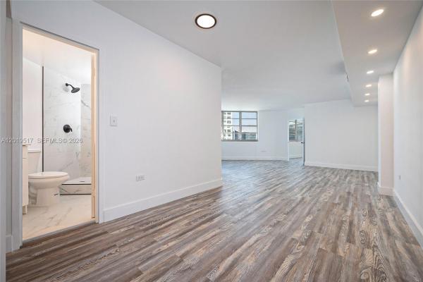 The Four Ambassadors, 801 Brickell Bay Dr #1662, Miami, Florida 33131, image 1