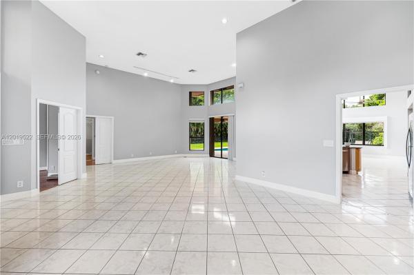 Tequesta At Country Isles, 1256 S Manor Dr S, Weston, Florida 33326, image 2