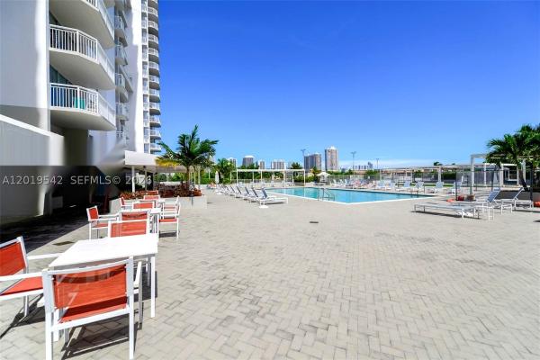 Del Prado, 18051 Biscayne Blvd #1102-1, Aventura, Florida 33160, image 2