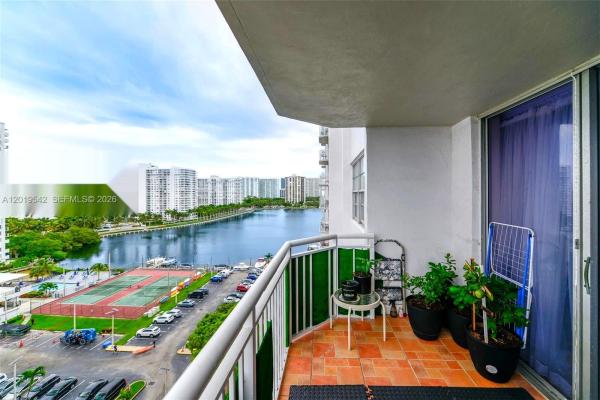 Del Prado, 18051 Biscayne Blvd #1102-1, Aventura, Florida 33160, image 1