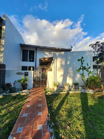 6931 SW 111th Ct, Unincorporated Dade County, Florida 33173, image 1