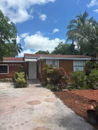 1447 NW 98th St, Unincorporated Dade County, Florida 33147, image 1