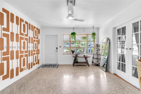 Vinik, 841 SW 11th Ct, Fort Lauderdale, Florida 33315, image 1