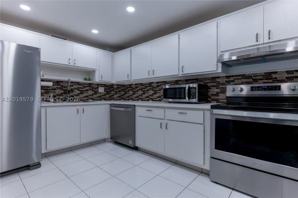 The Olympus Towers, 500 Three Islands Blvd #1110, Hallandale Beach, Florida 33009, image 3
