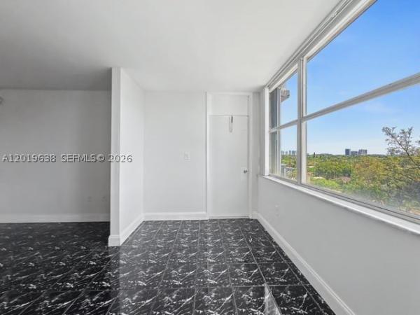 1300 NE Miami Gardens Dr #803E, Unincorporated Dade County, Florida 33179, image 3