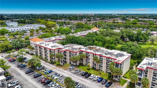 Cypress Chase, 3000 NW 48th Ter #126, Lauderdale Lakes, Florida 33313, image 3