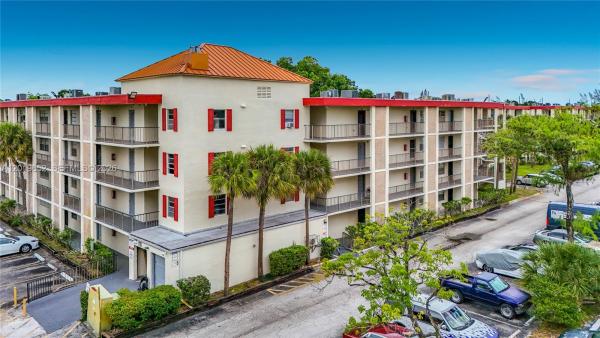 Cypress Chase, 3000 NW 48th Ter #126, Lauderdale Lakes, Florida 33313, image 1