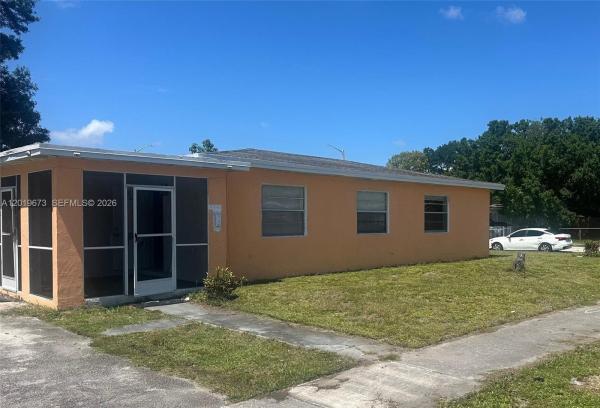 Boulevard Gardens, 2925 NW 5th St, Fort Lauderdale, Florida 33311, image 1