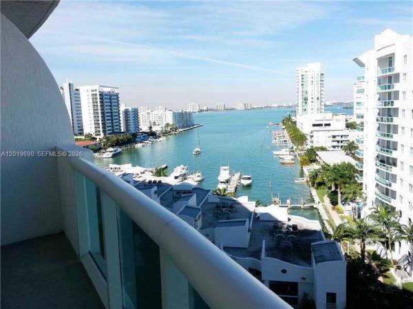 360, 7900 Harbor Island Dr #1010, North Bay Village, Florida 33141, image 1