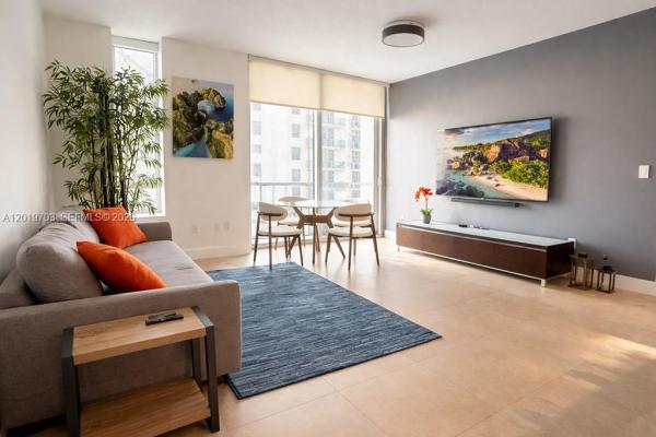 1050 Tower, 1050 Brickell Ave #2210, Miami, Florida 33131, image 1