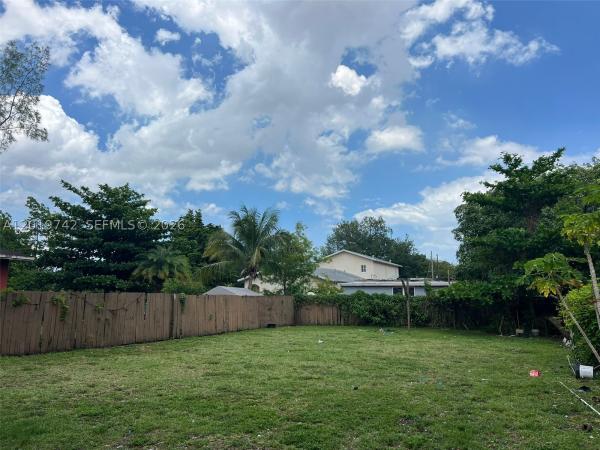 4245 NW 24th Ave #C, Unincorporated Dade County, Florida 33142, image 1