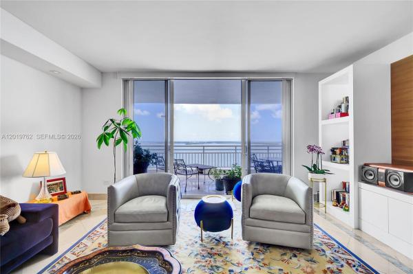 Two Tequesta Point, 808 Brickell Key Dr #2104, Miami, Florida 33131, image 1