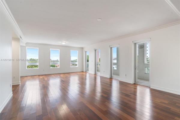 5 Palms, 455 E Palmetto Park Rd #4, Boca Raton, Florida 33432, image 2