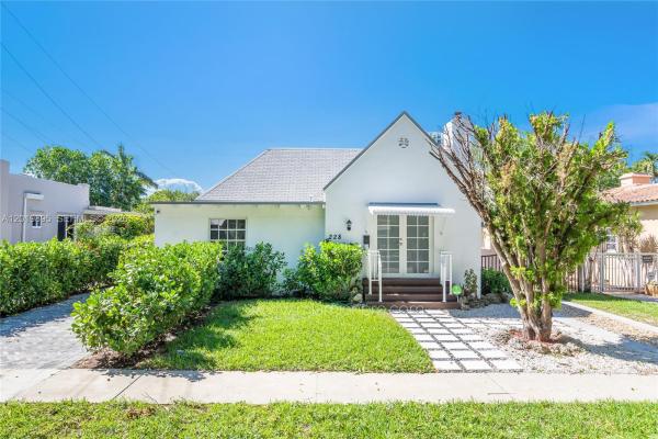 Brickell Hammock, 228 SW 23rd Rd #FRONT, Miami, Florida 33129, image 1