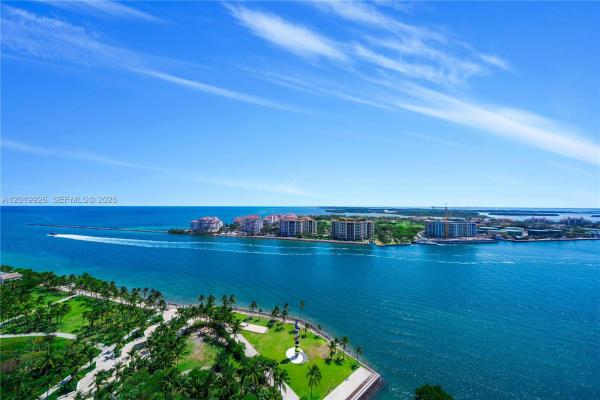 Apogee, 800 S Pointe Dr #2204, Miami Beach, Florida 33139, image 2