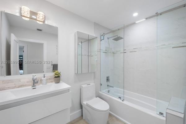 Edgewood, 600 NE 4th St, Pompano Beach, Florida 33060, image 1
