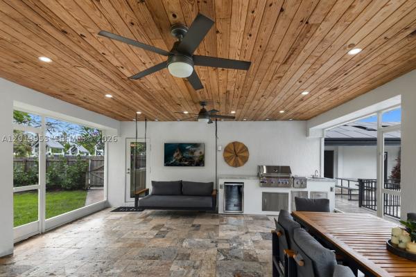 Edgewood, 600 NE 4th St, Pompano Beach, Florida 33060, image 2