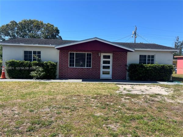 Lakewood Estates, 2860 NW 207th St, Miami Gardens, Florida 33056, image 1