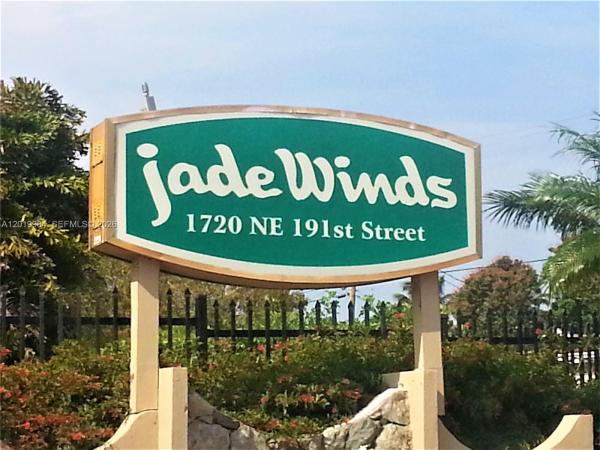 1770 NE 191st St #813-1, Unincorporated Dade County, Florida 33179, image 2