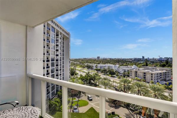Harbour House, 10275 Collins Ave #829, Bal Harbour, Florida 33154, image 3