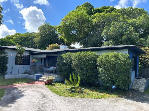 Griffing Biscayne Park Estates, 535 NE 129th St, North Miami, Florida 33161, image 1