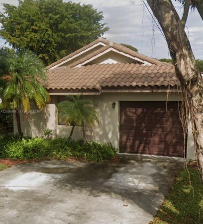 13611 SW 103rd St, Unincorporated Dade County, Florida 33186, image 1