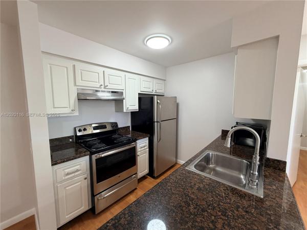 716 NW 103rd Ter #203, Pembroke Pines, Florida 33026, image 1