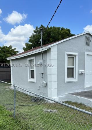 2103 NW 57th St, Unincorporated Dade County, Florida 33142, image 2