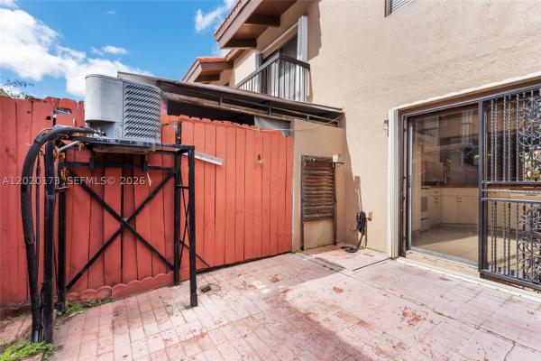 1911 SW 107th Ave #1009, Unincorporated Dade County, Florida 33165, image 3
