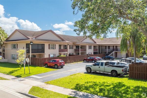 11203 N Kendall Dr #108A, Unincorporated Dade County, Florida 33176, image 1