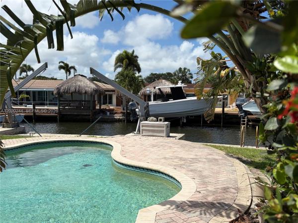 Shelter Islands, 842 Argonaut Is, Dania Beach, Florida 33004, image 1