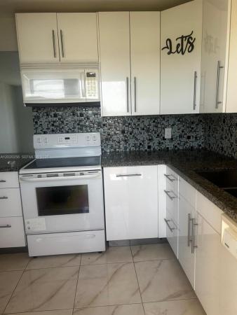 Three Seasons, 16400 NE 17th Ave #603, North Miami Beach, Florida 33162, image 1