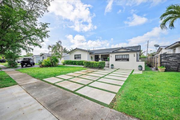 Hollywood Hills, 4208 Monroe St #-, Hollywood, Florida 33021, image 1