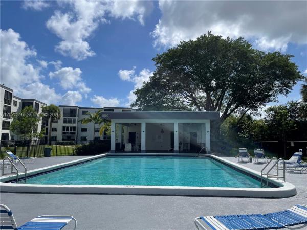 Isle Of Boca Dunes, 9235 SW 8th St #209, Boca Raton, Florida 33428, image 1