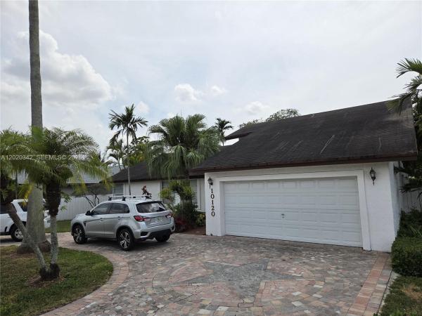 10120 SW 127th Ave, Unincorporated Dade County, Florida 33186, image 1