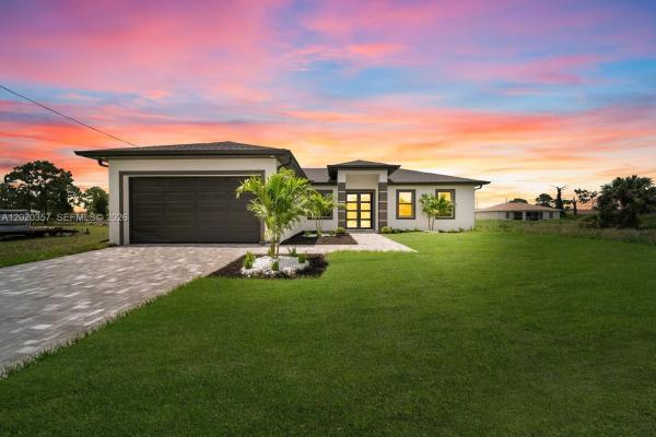 3114 39th St Sw, Lehigh Acres, Florida 33976, image 1