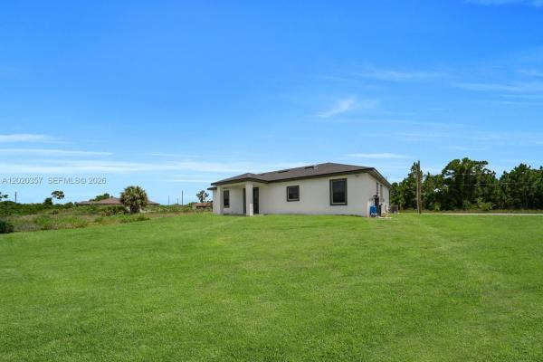 3114 39th St Sw, Lehigh Acres, Florida 33976, image 2