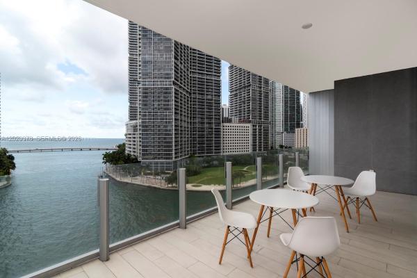 300 Biscayne Boulevard Way #802E, Miami, Florida 33131, image 2