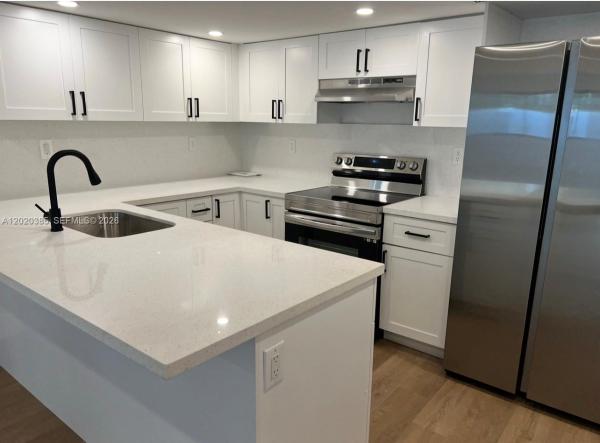 16349 Ravenwood Pl, Miami Lakes, Florida 33014, image 1