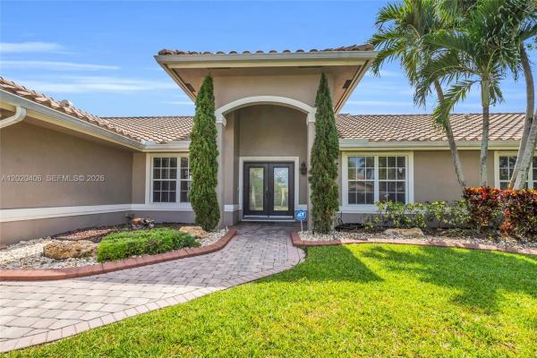 Pasadena Estates, 321 NW 193rd Ave, Pembroke Pines, Florida 33029, image 1