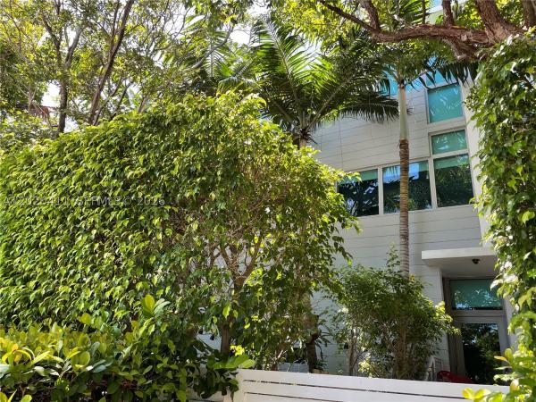 734 Michigan, 734 Michigan Ave #6, Miami Beach, Florida 33139, image 3