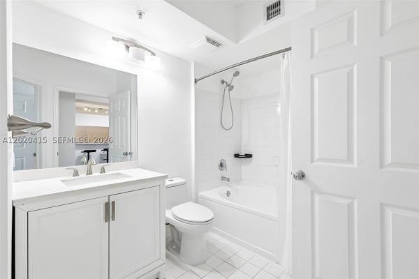 Porto Bellagio, 17150 N Bay Rd #2808, Sunny Isles Beach, Florida 33160, image 3