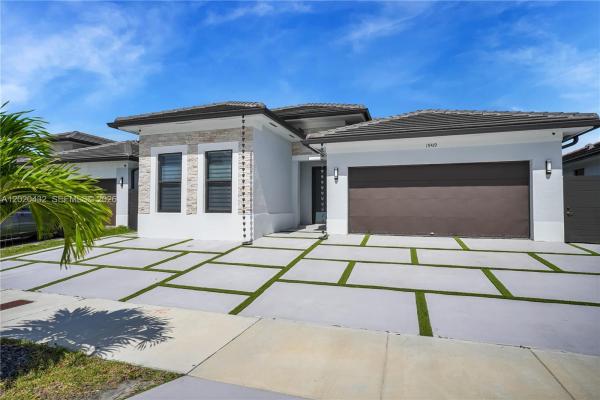 19419 SW 124th Ct, Unincorporated Dade County, Florida 33177, image 1