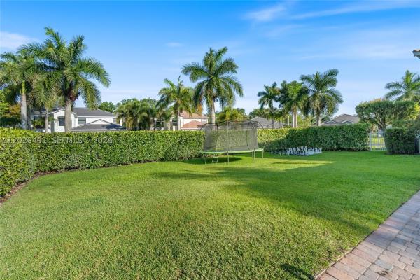 Emerald Pointe, 12731 Yardley Dr, Boca Raton, Florida 33428, image 3