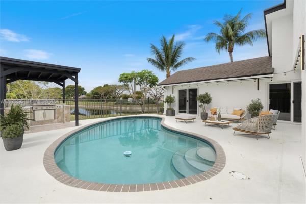 Ashley Park At Boca Winds, 22397 Swordfish Dr, Boca Raton, Florida 33428, image 3